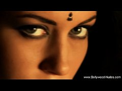 Play MP4 - Bollywood babe Is Mine