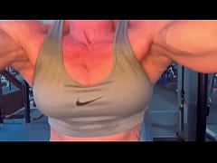 Play MP4 - Strong Titties  Happy Tuesday