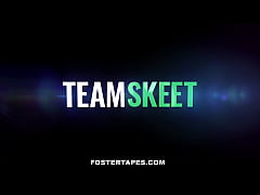 Play MP4 - Foster Teen Is A Good Girl Fucking stepDaddy And StepMommy