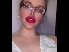 Play MP4 - Part 1&period; Story telling in Russian language with accent