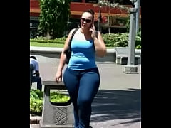 Play MP4 - NGN-131025-1053