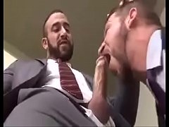 Play MP4 - Trepando na hora do almo&ccedil;o