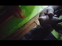 Play MP4 - Mijando gostoso depois fuder