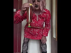 Play MP4 - bisexual crossdresser loves piss that much he wants to swallow yours right from out of your bladder