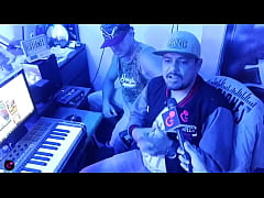 Play MP4 - De cantar en los buses a creador de master &comma; compositor y cantante&period;