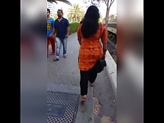 Play MP4 - Sexy walk of girls