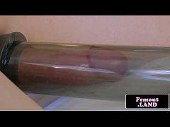 Play MP4 - Alt femboy pumping her penis solo