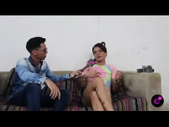 Play MP4 - era un gru&ntilde;on en el dia pero en la noche se transformaba de mujer