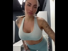 Play MP4 - Happy accident to reveal my big boobies