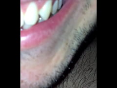 Play MP4 - Procurando uma buceta