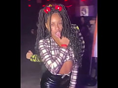 Play MP4 - Com a minha gata Vickymenage ️