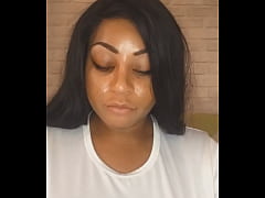 Play MP4 - Aspirateur &agrave; clito vibrant demande ta video en m&eacute;dia priv&eacute;