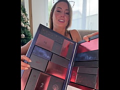 Play MP4 - Calendrier Coquin &colon; 24 Plaisirs de No&euml;l&period;&period;&period; Et Je Commence Aujourd&rsquo;hui