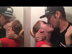 Play MP4 - Kissing &lpar;AC4 Video 3 &rpar;Preview