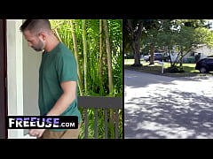 Play MP4 - St&period; Patty's Day Fuck Tradition&colon; Follow a Girl in Green and Get Lucky All Year