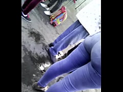 Play MP4 - buen culo