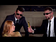 Play MP4 - Secret Agents DP Redhead Superhero Kiara Lord After She Sucks Them Both Off GP2600