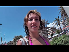 Play MP4 - Piercing Pussy gebumst im Malle Urlaub Mega Cumshot