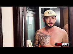 Play MP4 - JOGUINHOS E SEXO NA CASA DOS AMIGOS