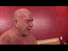 Play MP4 - Gia Jakarta Gets Jackhammered Until He Cums On Her Pierced Belly Button