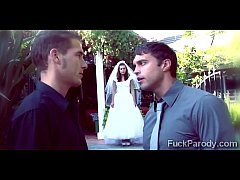 Play MP4 - Vampires wedding ends with a hardcore honey moon in this parody014-3min-render-3