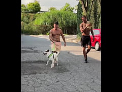 Play MP4 - Encontrou negao dotado na rua e levou pra casa pra fude