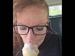 Play MP4 - Ice cream fellatio