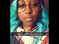 Play MP4 - Sexy tongue