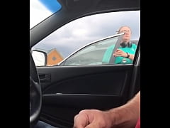 Play MP4 - Public stroking and she looked