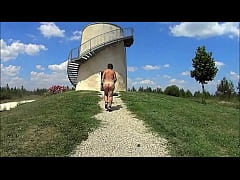 Play MP4 - Suzi the voyeurs favorite