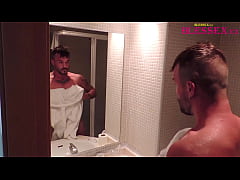 Play MP4 - I hire a straight while traveling