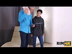 Play MP4 - RIM4K&period; Booty call makes girl take mans pants down and kiss his bottom