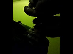 Play MP4 - rubbingthebottoms