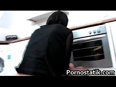 Play MP4 - Milf Paige Pailin sucking off this big