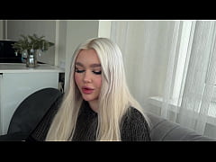 Play MP4 - The psychologist's short dress was very arousing&period; Sex therapy ended with sex&period;