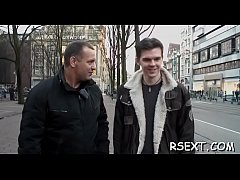 Play MP4 - Stud gets his dick sucked