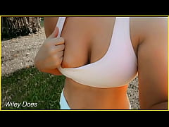 Play MP4 - Wife flashes the sports team