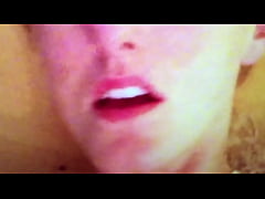 Play MP4 - Le encanta follar&period;MOV