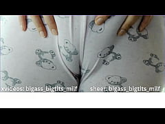 Play MP4 - CAMEL TOE