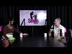 Play MP4 - J&aacute; gravou uma putaria com 13 pessoas&comma; adora ao ar livre&comma; em len&ccedil;&oacute;is foi bem louco transar e deu sorte com exibicionismo - Alem&atilde;o &lpar;SHEER&sol;RED&rpar;