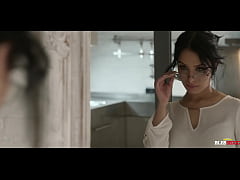 Play MP4 - My girlfriend has a surprise for me - Maria Wars & Jimmy Bud - The Magic Experience Part 1