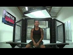 Play MP4 - Sophie Dee has a big fight tonight&comma; but before hand&comma; she works out in the gym where she&period;&period;&period;