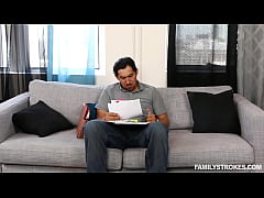 Play MP4 - Lucy Doll seducing her stepdad