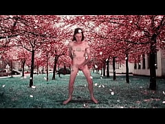 Play MP4 - She used to be a feminine man