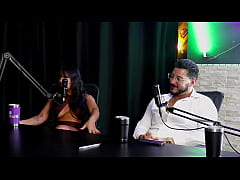 Play MP4 - Como o Franc&ecirc;s conheceu a Brasileira&comma; est&aacute; introduzindo ele aos poucos no meio liberal&comma; fizeram menage&comma; e a diferen&ccedil;a&period;&period;&period; - Casal Cherie &lpar;WATCH ON&colon; SHEER&sol;RED&rpar;