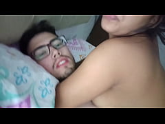 Play MP4 - young girl is excited because this boy came from Canada just to fuck his stepsister and he ended up fucking her and uploads the video on social networks Happy Christmas