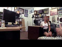 Play MP4 - Good slut amateur is opening her legs and her mouth