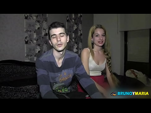 Innocent Y Adolescente Perfecta Se Traga Toda La Corrida Y Se La Relame Impresionante&excl; Teenage